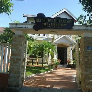  Villa Riverview